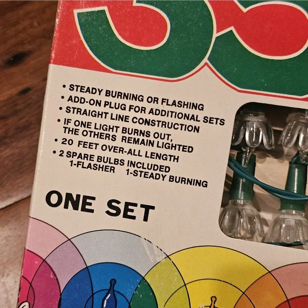 VTG White‎ Clear Tulip Christmas Lights Reflectors Green Cord 35 Lite Set 70s